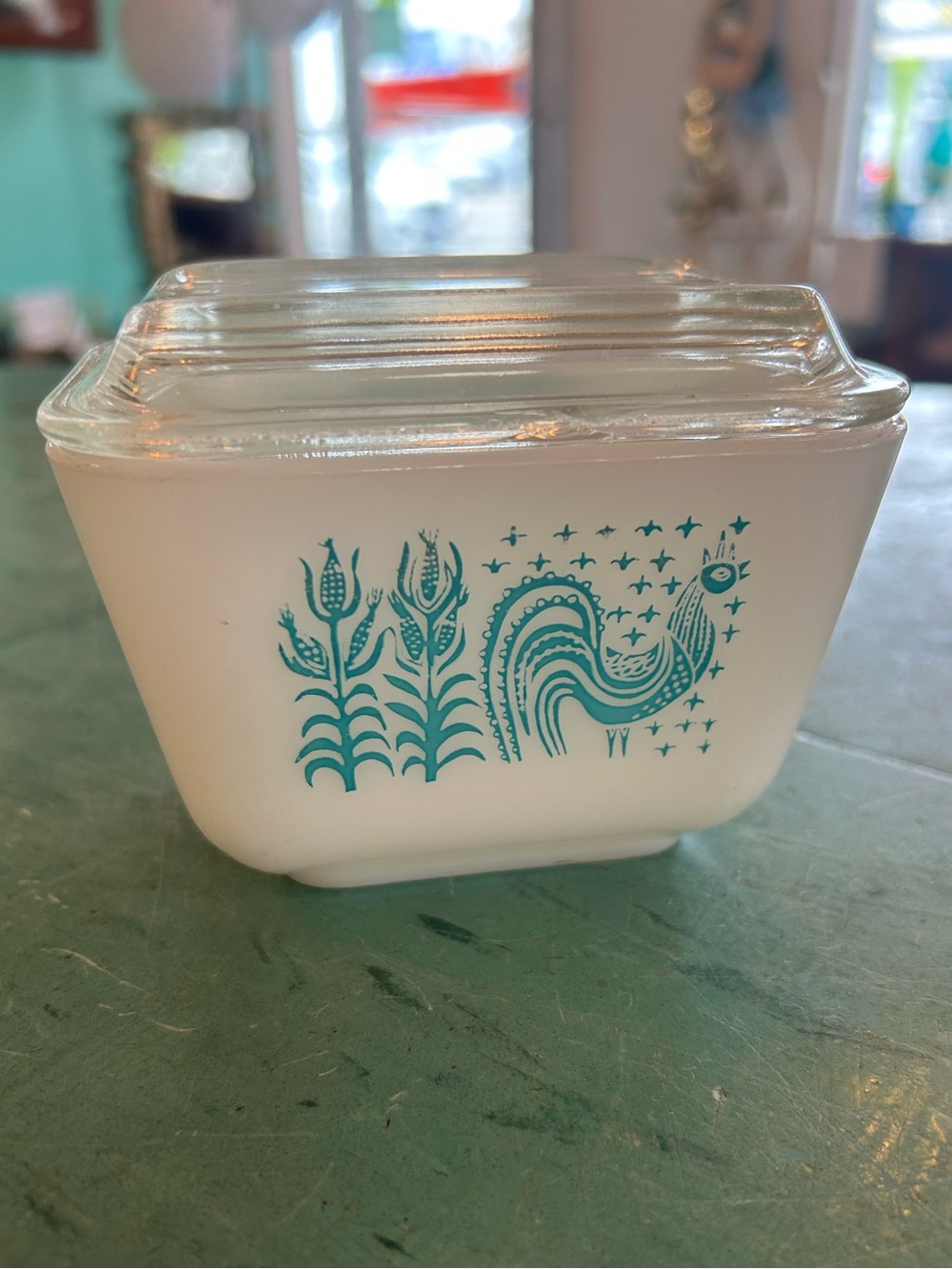 Vintage Pyrex fridge keeper Amish butterprint 501